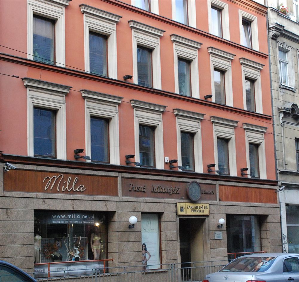 Glow Hostel Wroclaw Bagian luar foto
